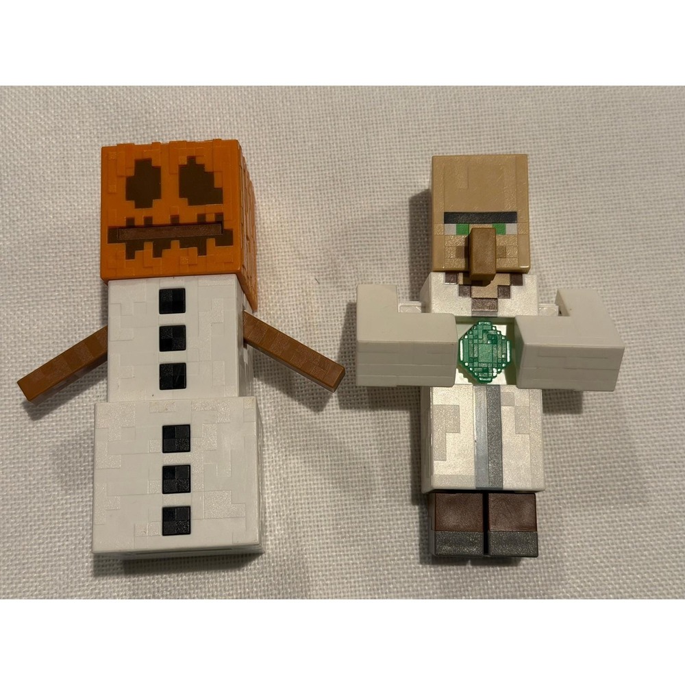 Minecraft Mattel Snow Golem and Villager Action Figure Lot 2015 DNH19 DNH20